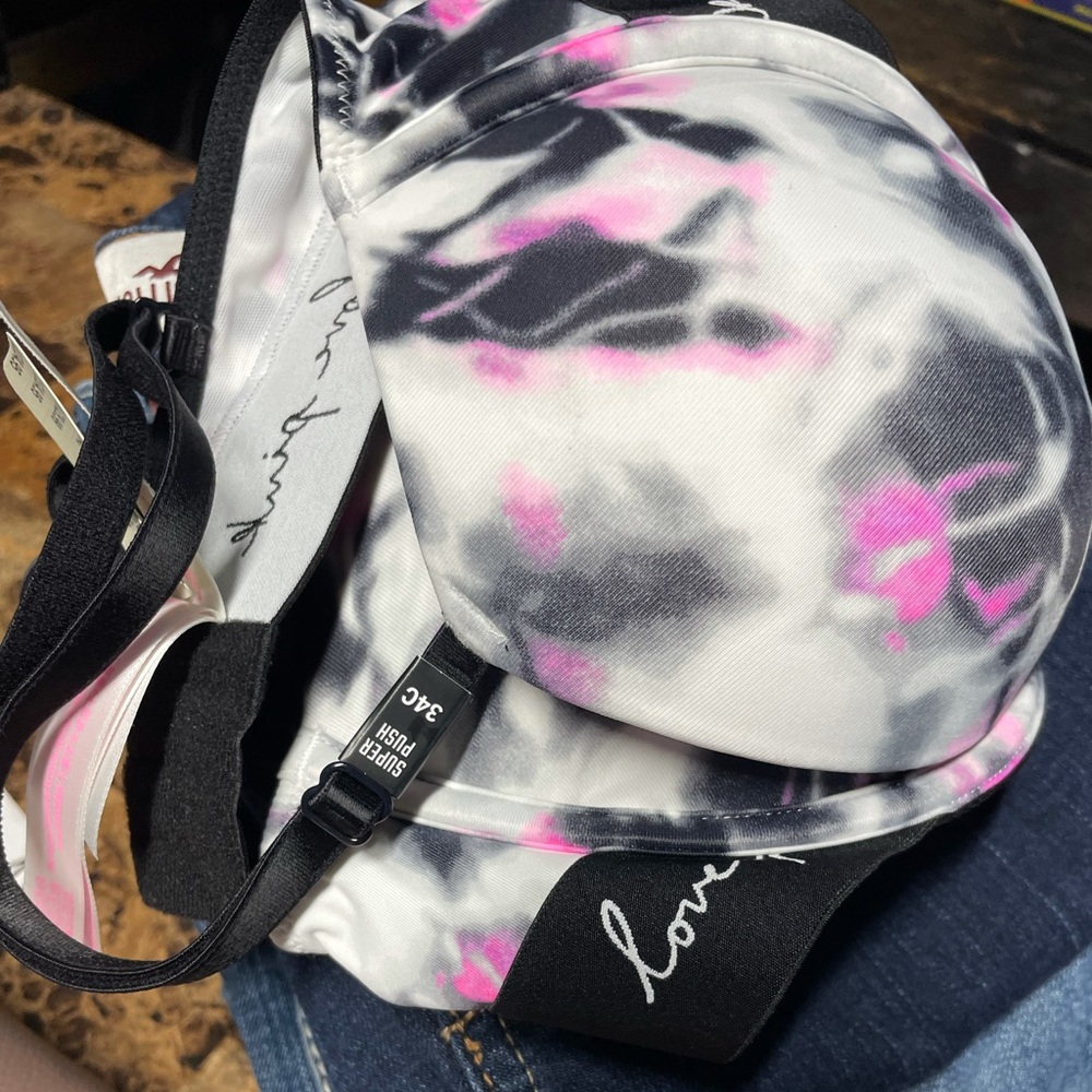 Huge lot of clothes! Miss me jeans etc